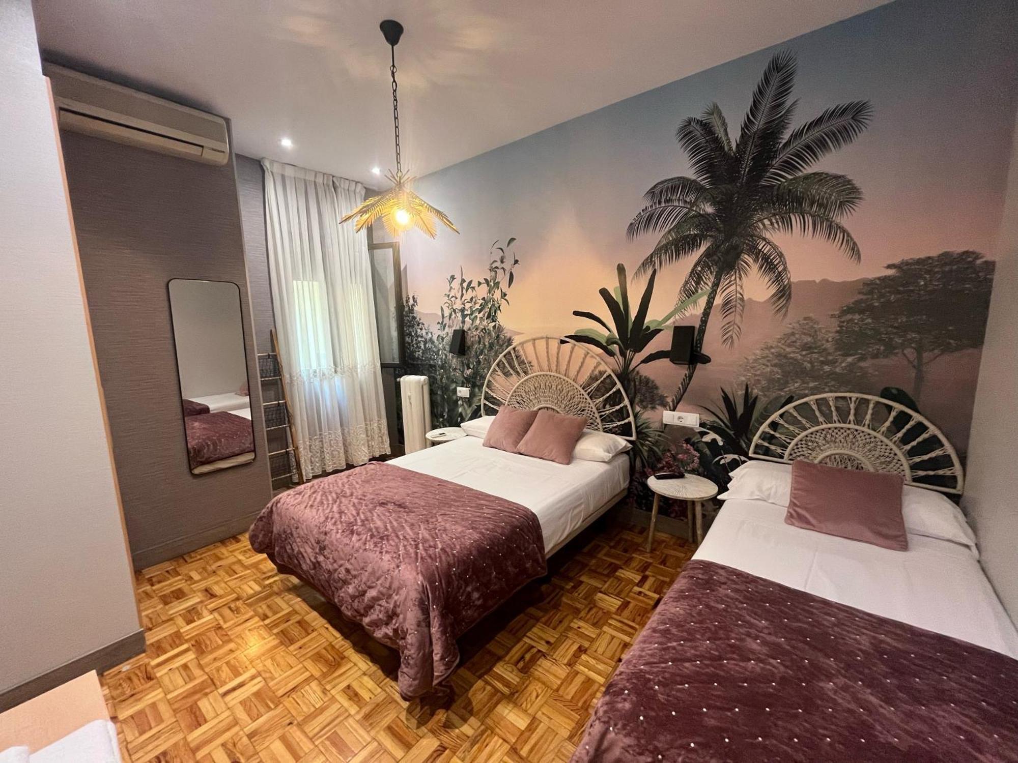 Hostal Avenida — Foto 2